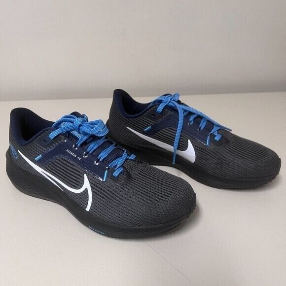 Nike Zoom Pegasus 40 Titans Running Shoes, Men's 7 / Women's 8.5
